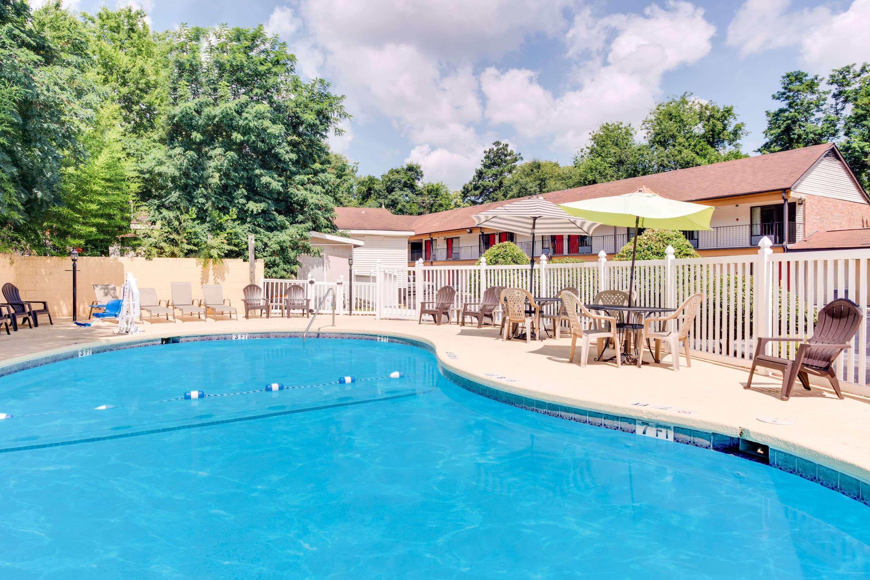 Americas Best Value Inn Aiken Exterior foto