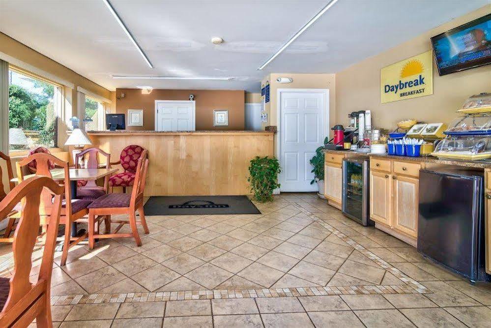 Americas Best Value Inn Aiken Exterior foto